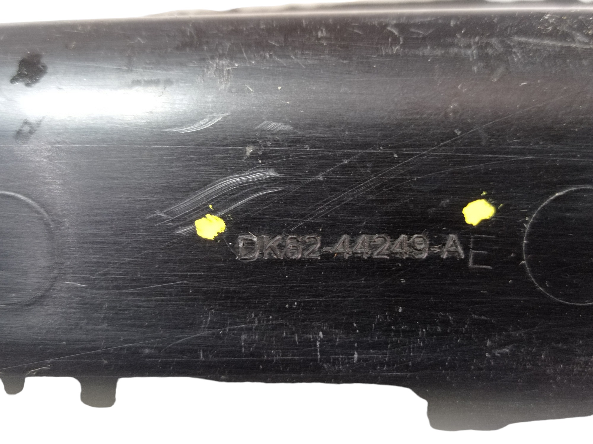 Acabamento Esquerdo Tampa Traseira Range Rover Sport 14 V592 8