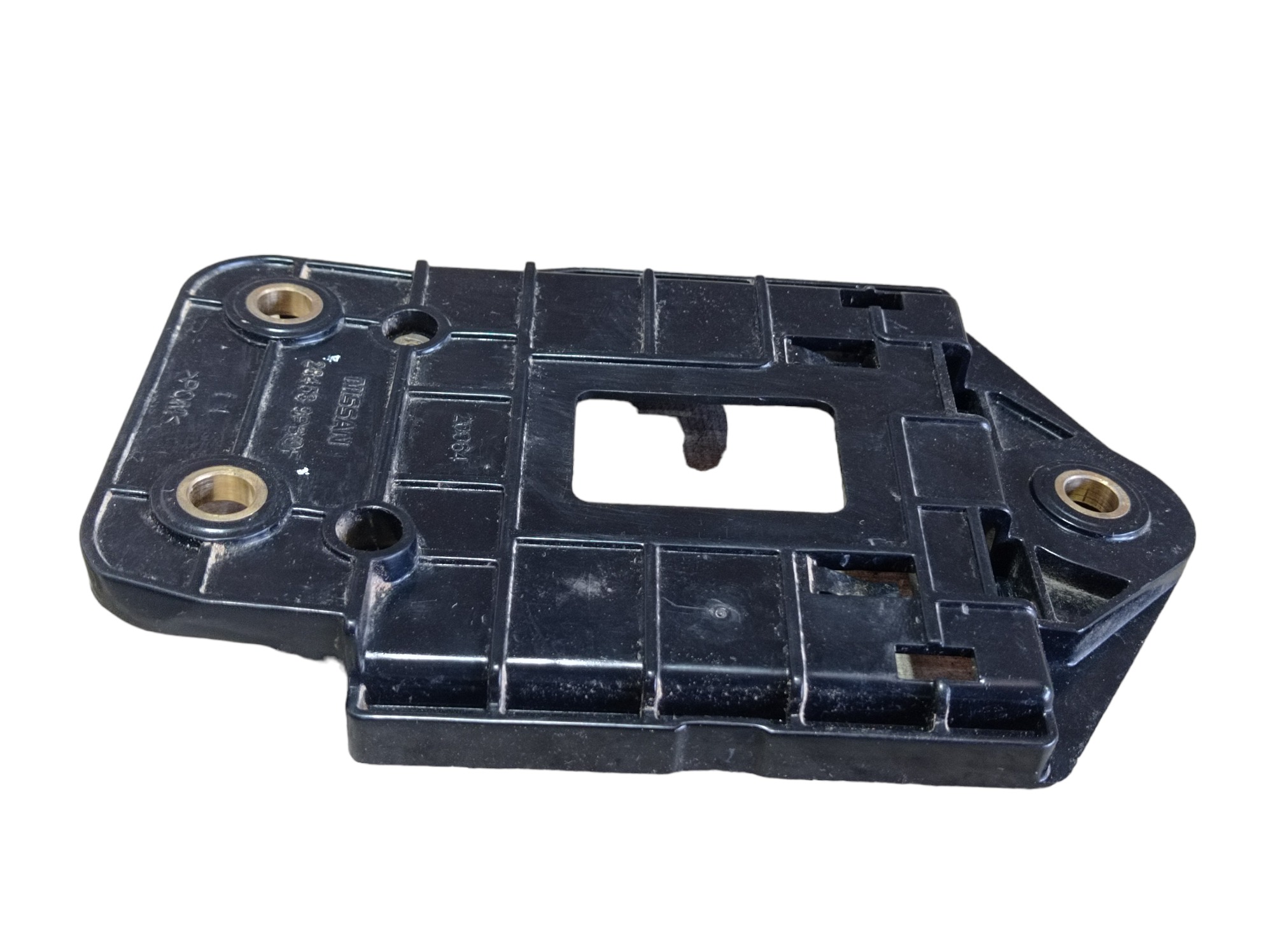 Suporte Modulo Radar Traseiro Esquerdo Nissan Leaf 2022 V589 4