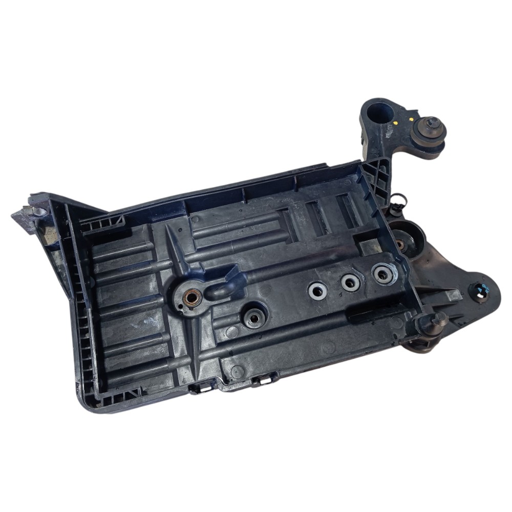 Suporte Bateria Vw Taos Highline 2022 2024 V655 2