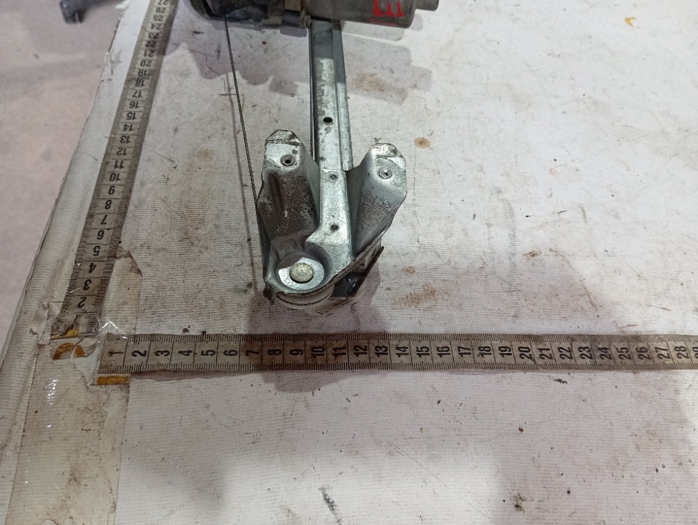 Máquina Vidro Traseira Esquerda Gm Zafira 2002 V238 9