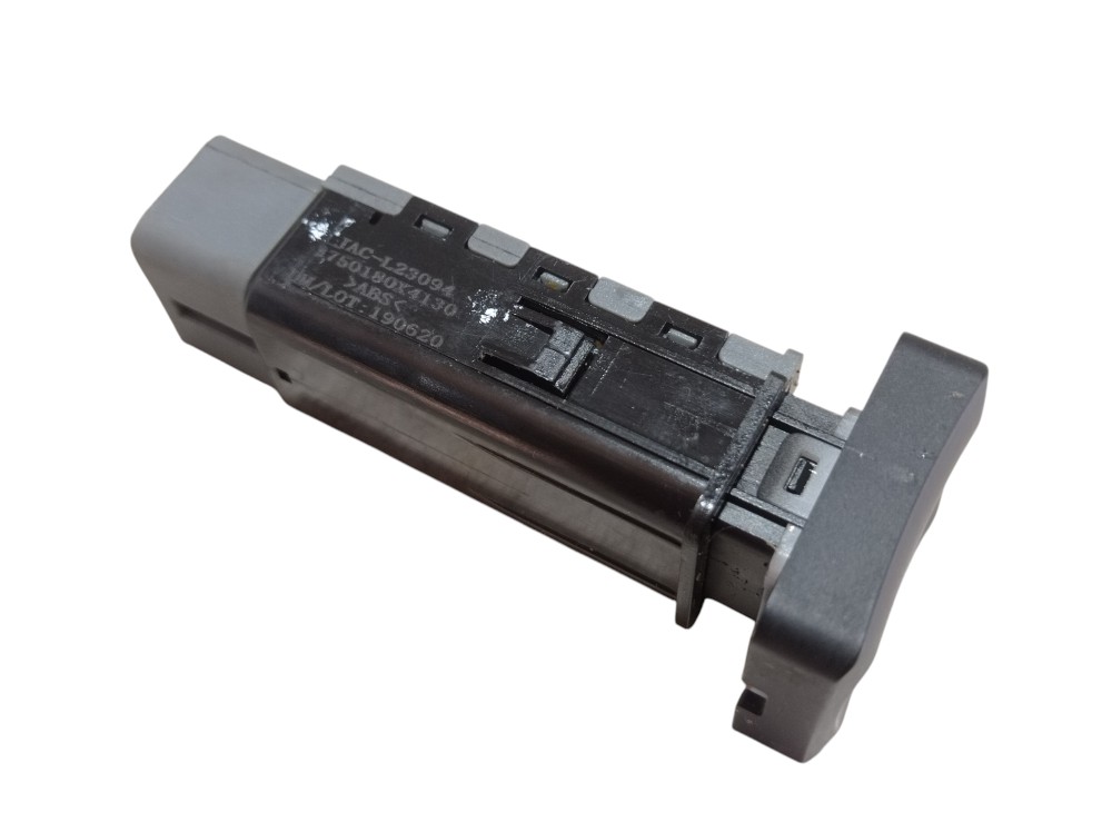 Interruptor Sensor Estacionamento Jac Iev40 2020 V615 2