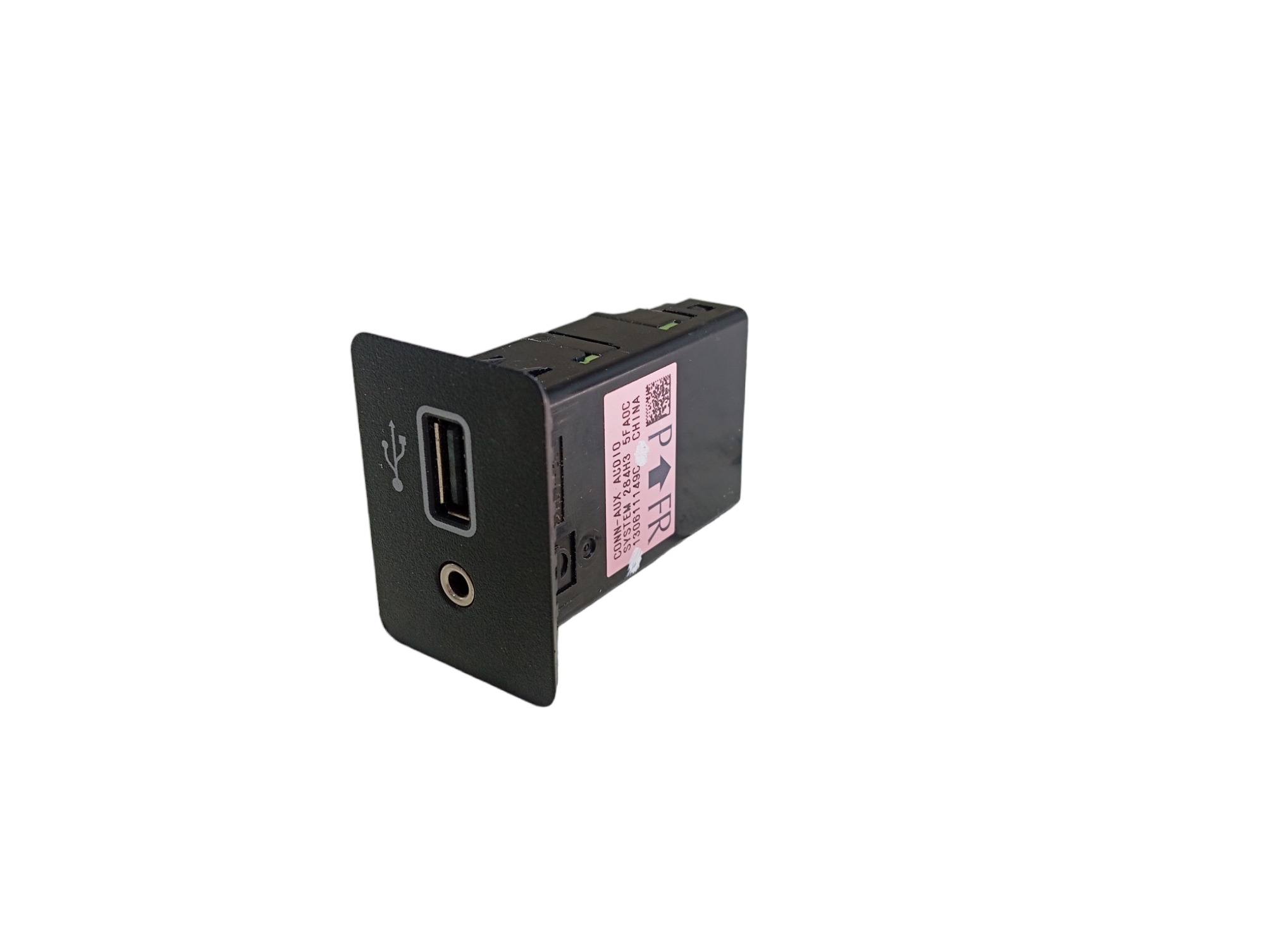 Entrada Usb Nissan Leaf 2022 V589 4