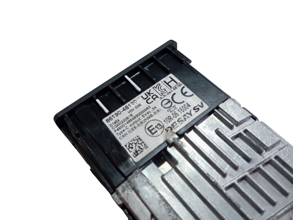 Entrada Usb Lexus Rx500hf Sport 2023 V619 3