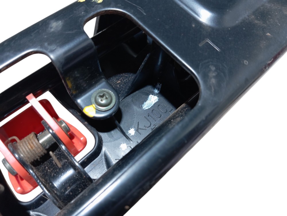 Trava Banco Traseiro Esquerdo Land Cruiser Prado 2005 V620 6