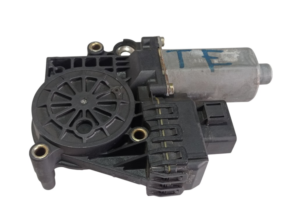 Máquina Vidro Traseira Esquerda Audi A6 2.7  2001 V261 5
