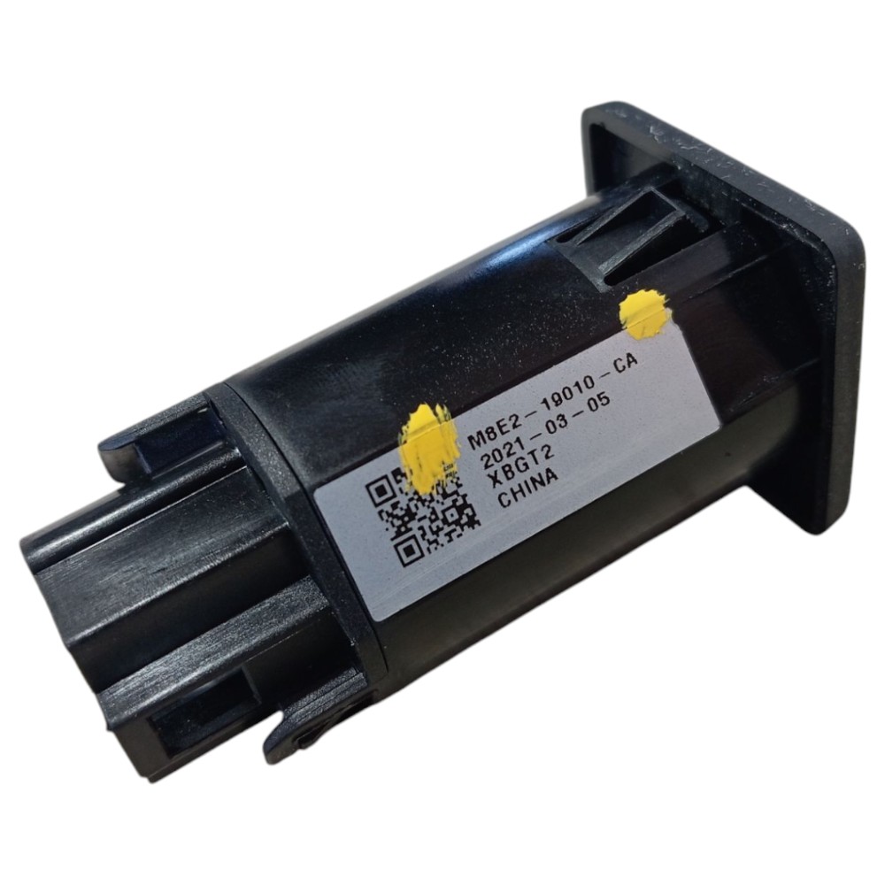 Entrada Usb Land Rover Defender 2022 V645 7