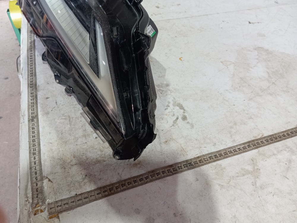 Farol Direito Lexus Rx500hf Sport 2023 V619 Direito/passageiro 9