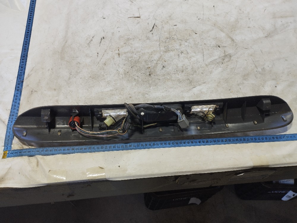 Acabamento Tampa Traseira Chrysler Grand Caravan 2003 V578 9
