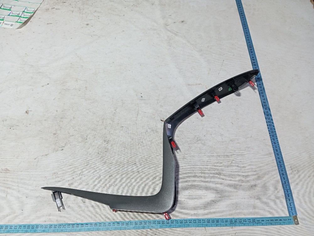 Friso Esquerdo Painel Toyota Yaris 2019 A 2024 7