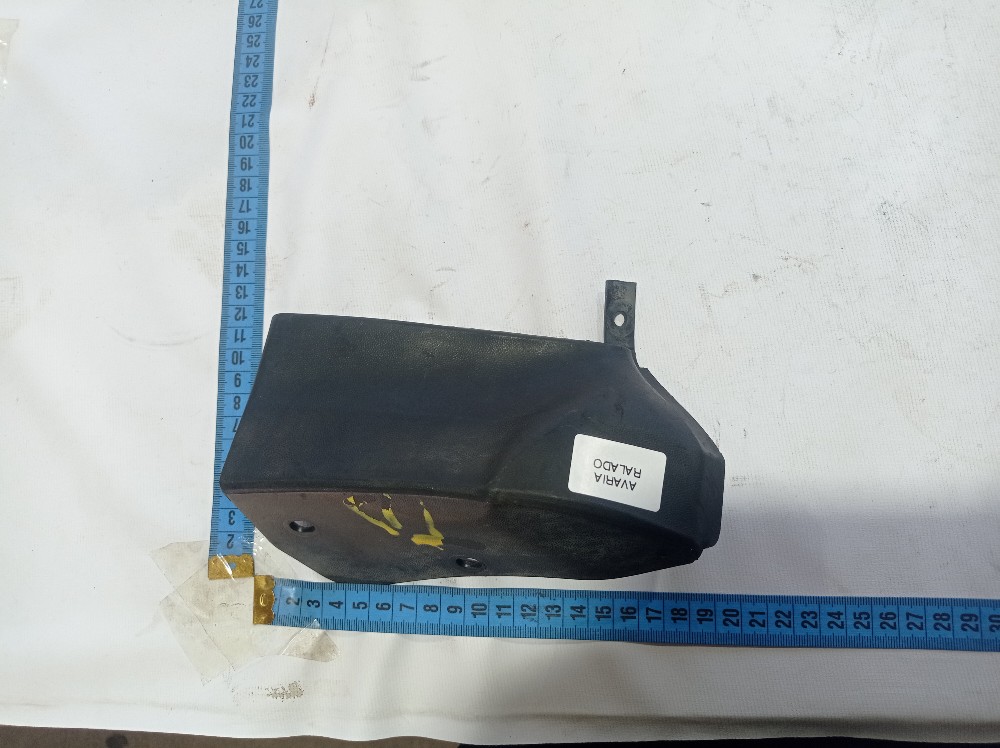 Moldura Parabarro Traseiro Direito Vw Passat Alemão 2001 6