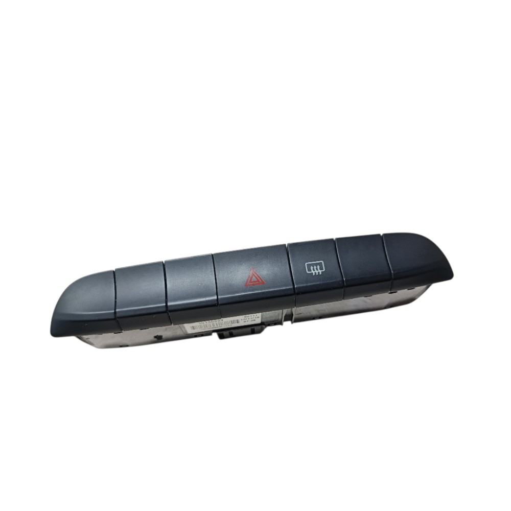 Botão pisca alerta Fiat Mobi 2018 1