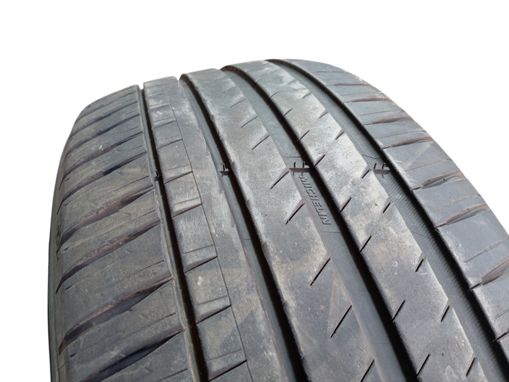 Pneu Aro 21 Michelin Pilot Sport 4 Suv 235/50 R21 3