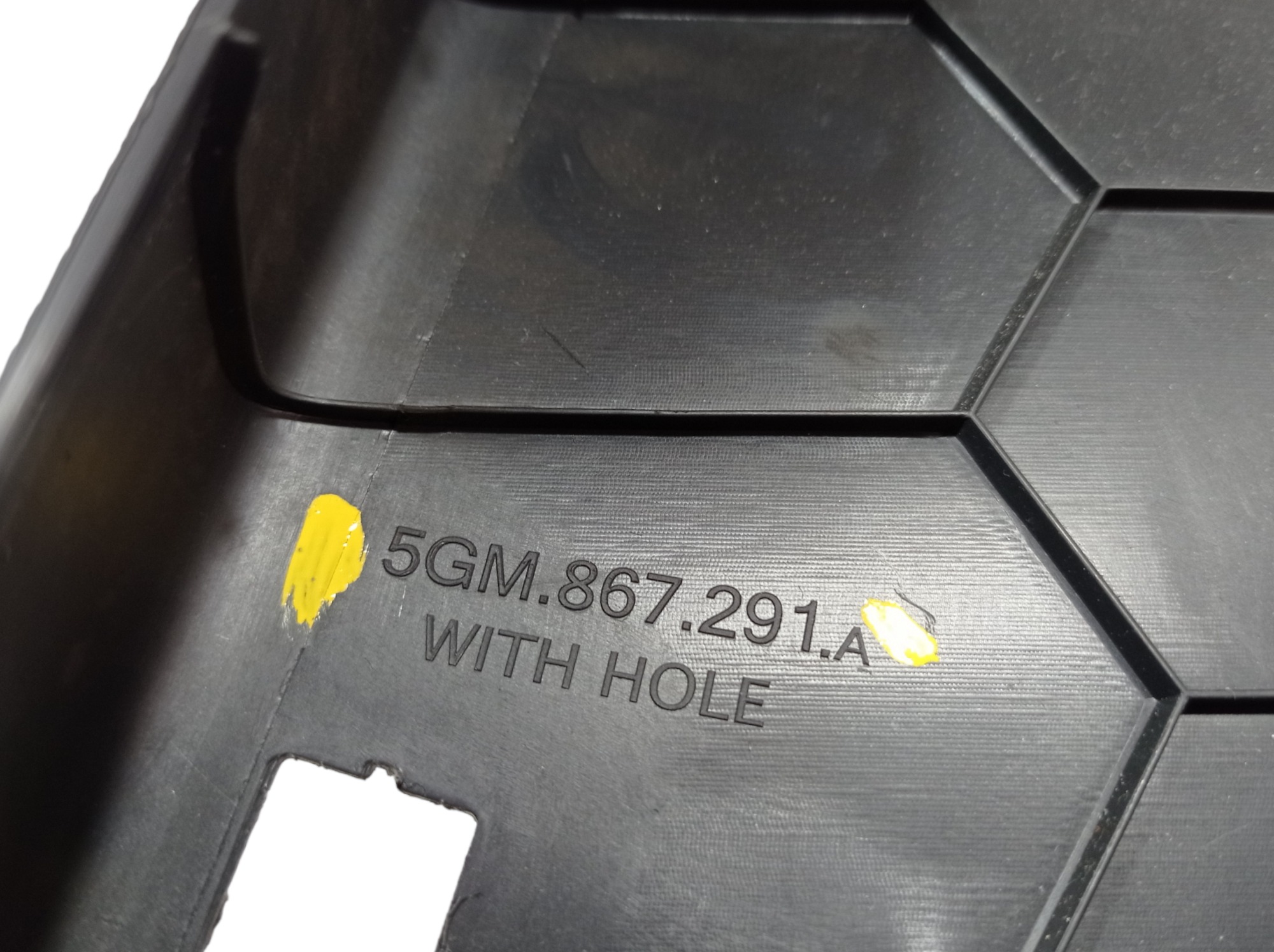 Acabamento Inferior Coluna Esquerda Vw Golf Tsi 2017 V585 8
