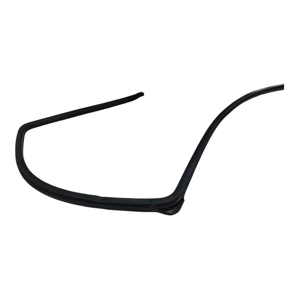 Borracha Vidro Porta Traseira  Esquerda L200 Sport 2004 V638 3