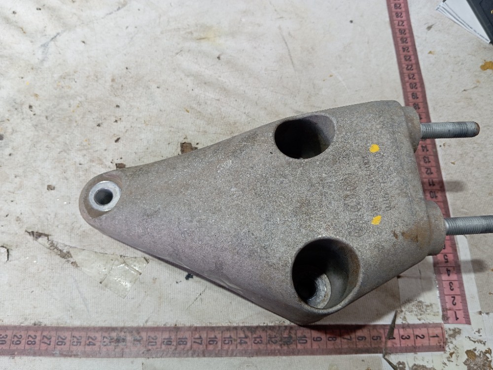 Suporte Coxim Esquerdo Motor Jac Ejs1 2022 2023 V651 8