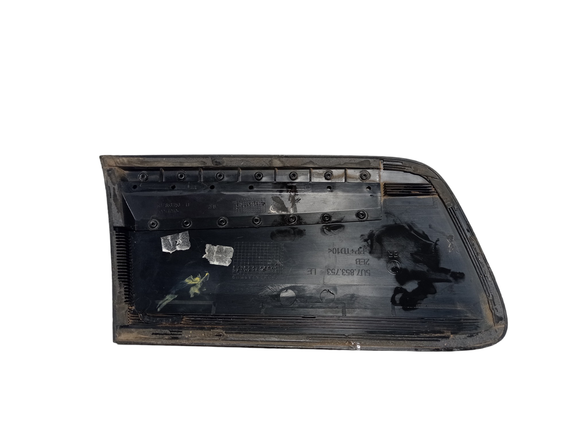 Aplique Lateral Traseiro Esquerdo Vw Saveiro 2012 V335 Preto 3