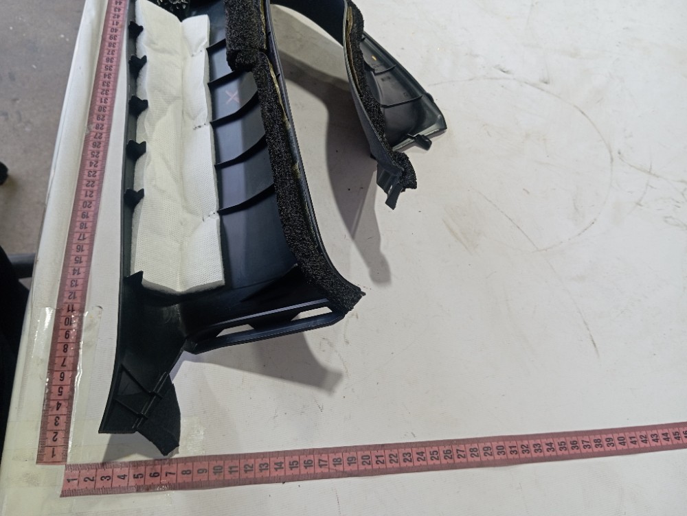 Acabamento Coluna Dianteira Esquerda Nissan Leaf 2023 V632 9