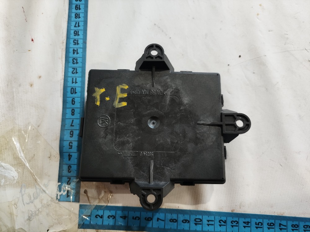 Módulo Porta Tras Esquerda Mercedes B180 2006 A 2011 V630 8