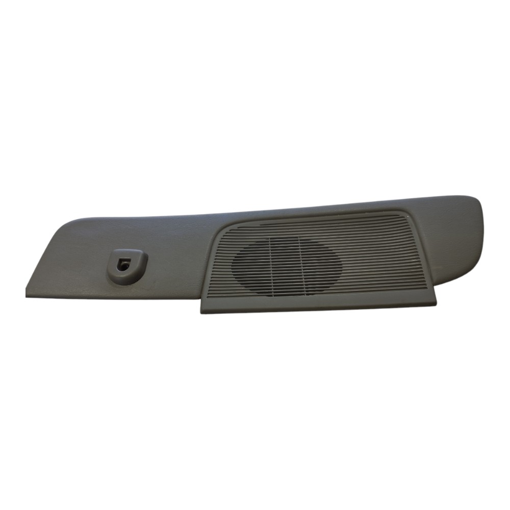 Moldura Forração Traseiro Direito Chrysler Caravan 2003 V578 6