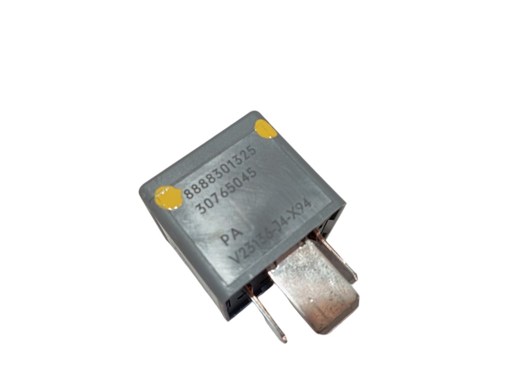 Relé Caixa Fusível Externo Volvo Xc60 T5 2.0t 2020 V606
