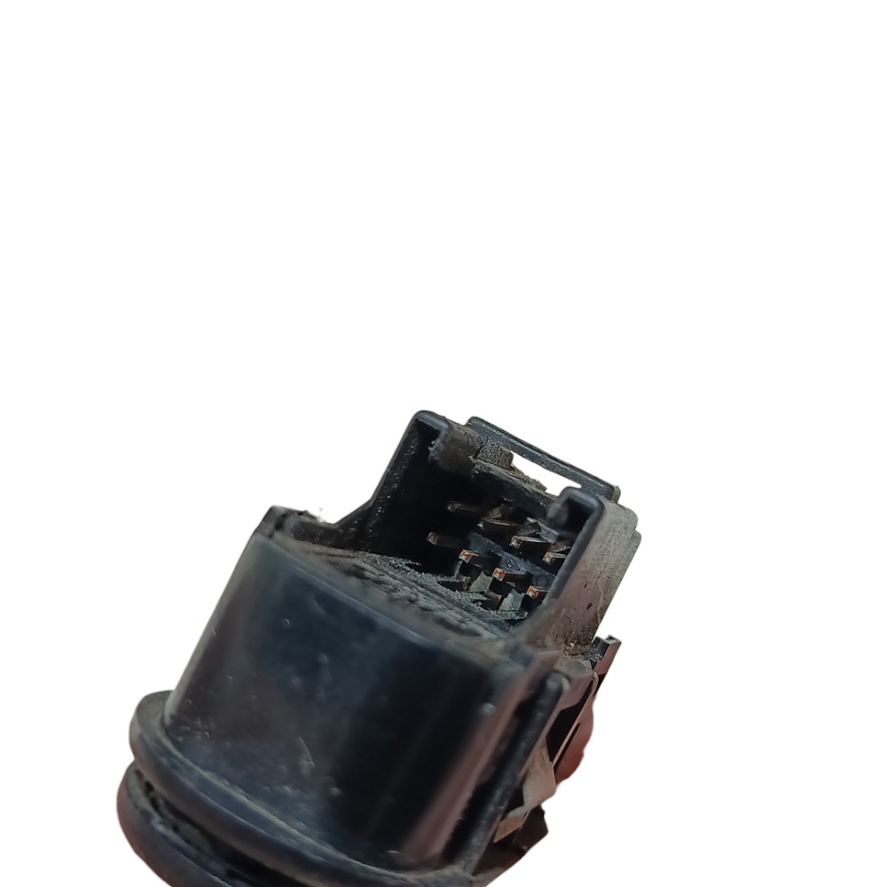 Botão regulagem retrovisor GM Montana 2015 6