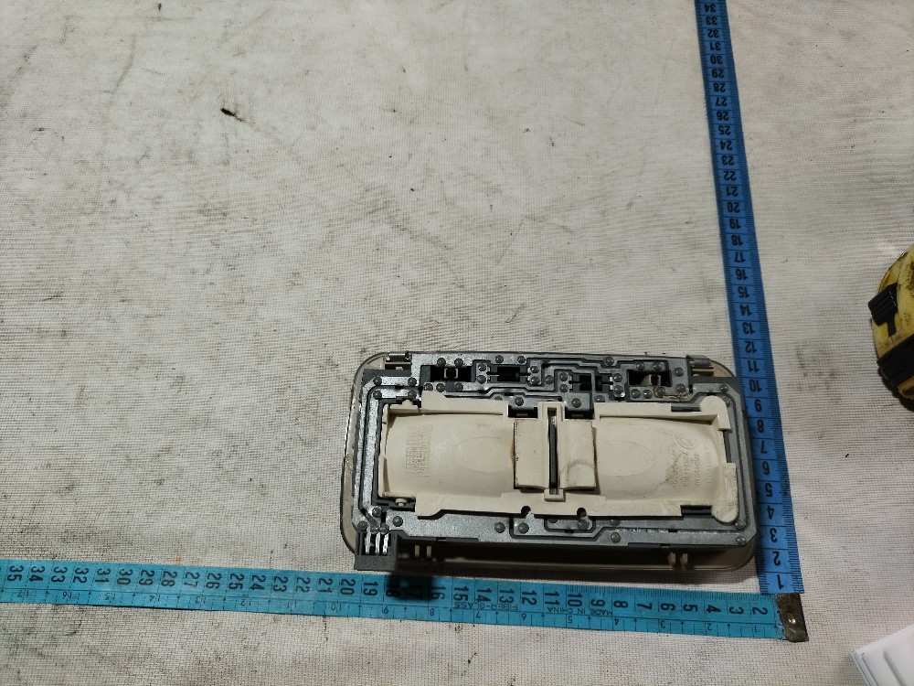 Luz Cortesia Fiat Idea Linea Punto Palio Strada 2009 A 2018 9