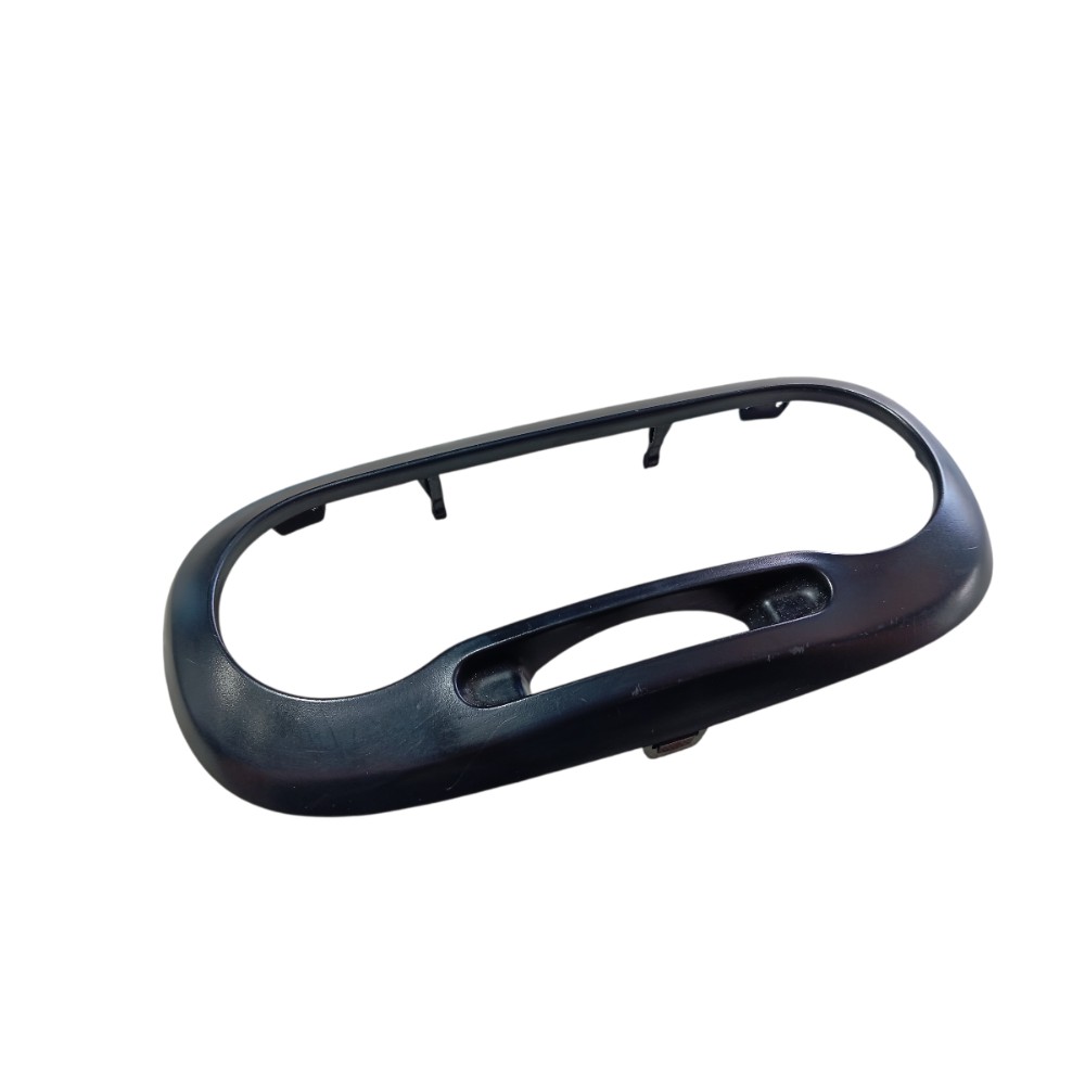 Moldura comando ar condicionado Fiat Mobi 2023 1