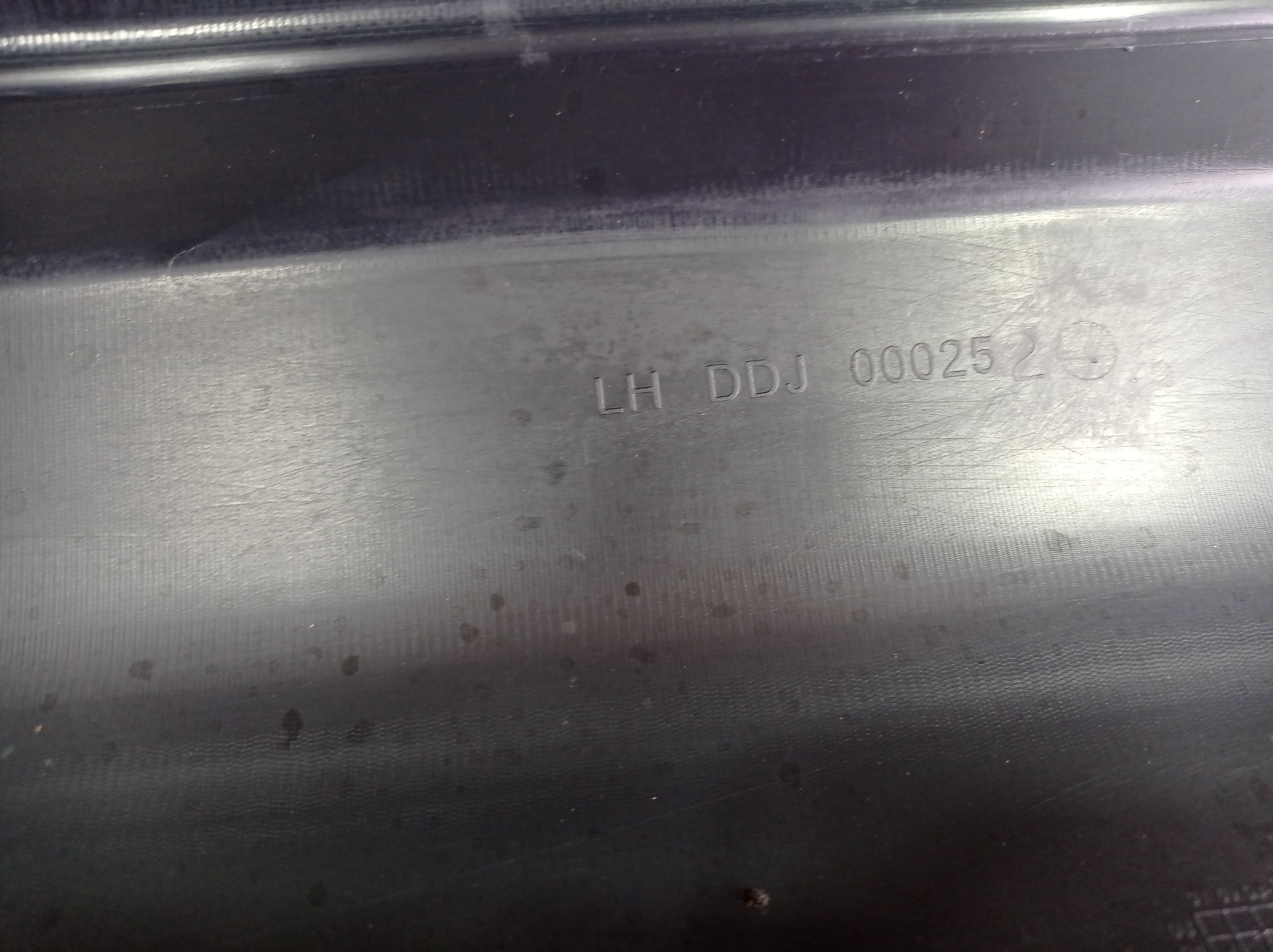 Spoiler Esquerdo Land Rover Discovery 4 2010 A 2014 V582 Preto 9