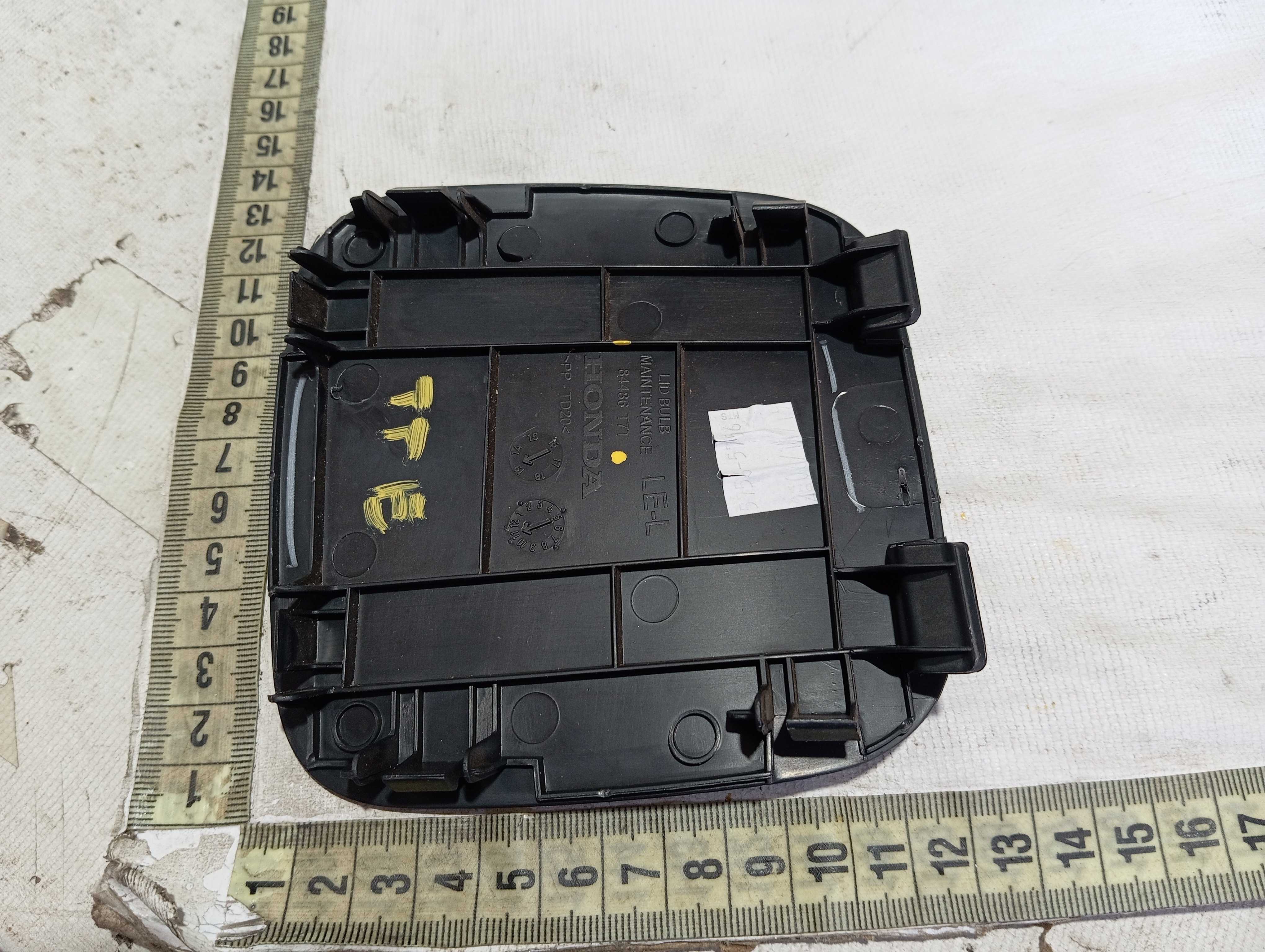 Acabamento Esq Tampa Traseira Honda Hrv Touring 2020 25 V602 8