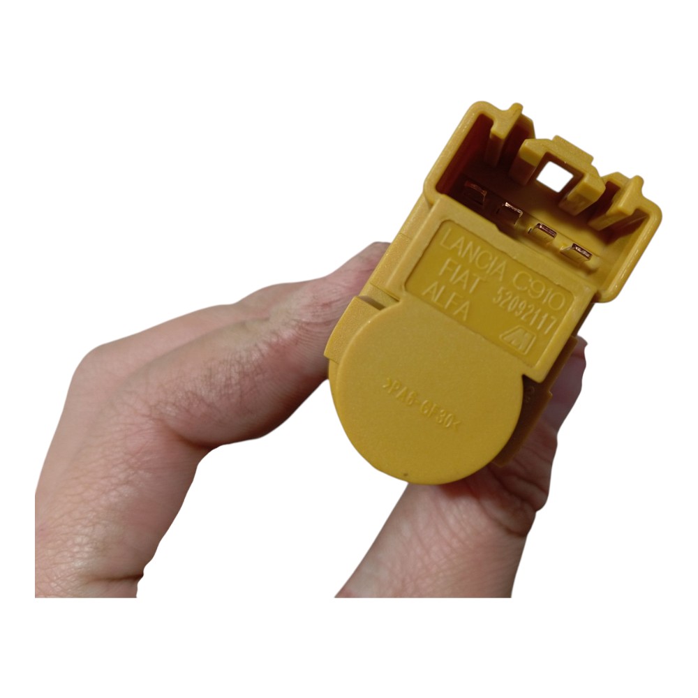 Interruptor pedal freio Ram Rampage RT 2023 V664 2