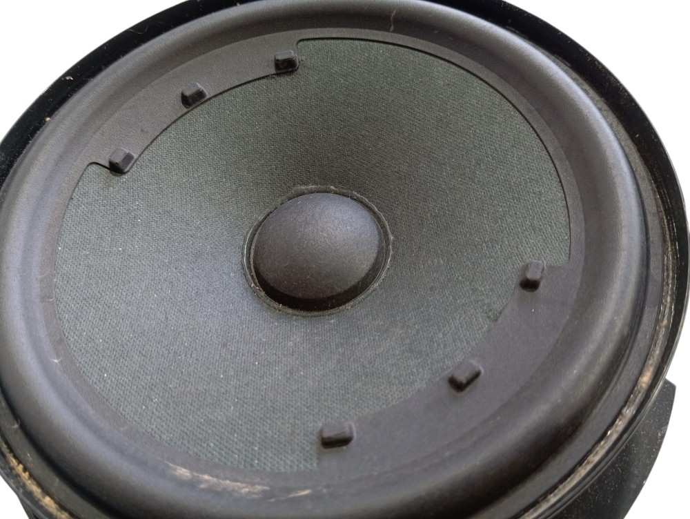 Alto falante porta dianteira esquerda Golf Highline 14 V626 3
