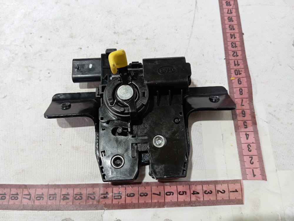 Fechadura Tampa Traseira Byd Dolphin Mini 2024 2025 V634 7