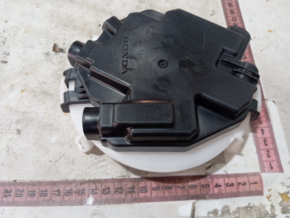 Tampa Bomba Combustível Honda Hrv Exl 1.5 2023 2025 V644 8