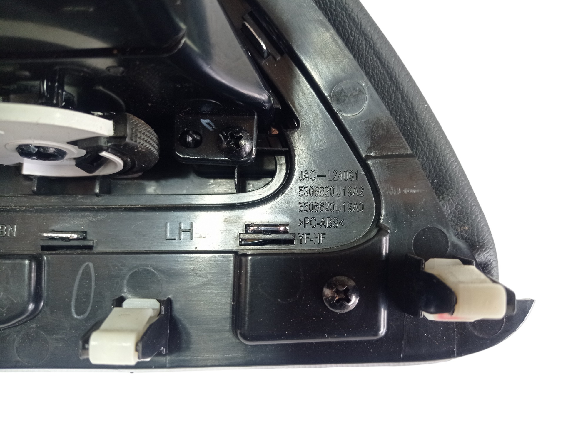 Moldura Painel Instrumentos Difusor De Ar Jac T40 2019 V565 3