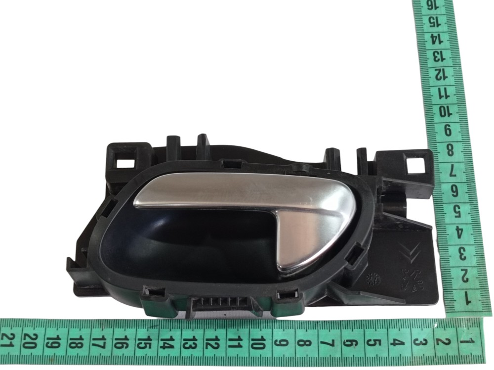 Maçaneta Interna Dianteira Esquerda Peugeot 208 2014 V312 7