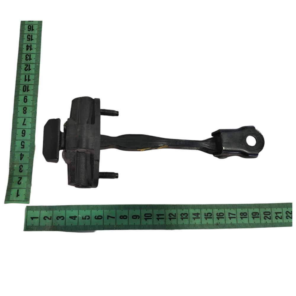 Limitador Porta Traseira Esquerda Gm Tracker 2020 2025 V627 4