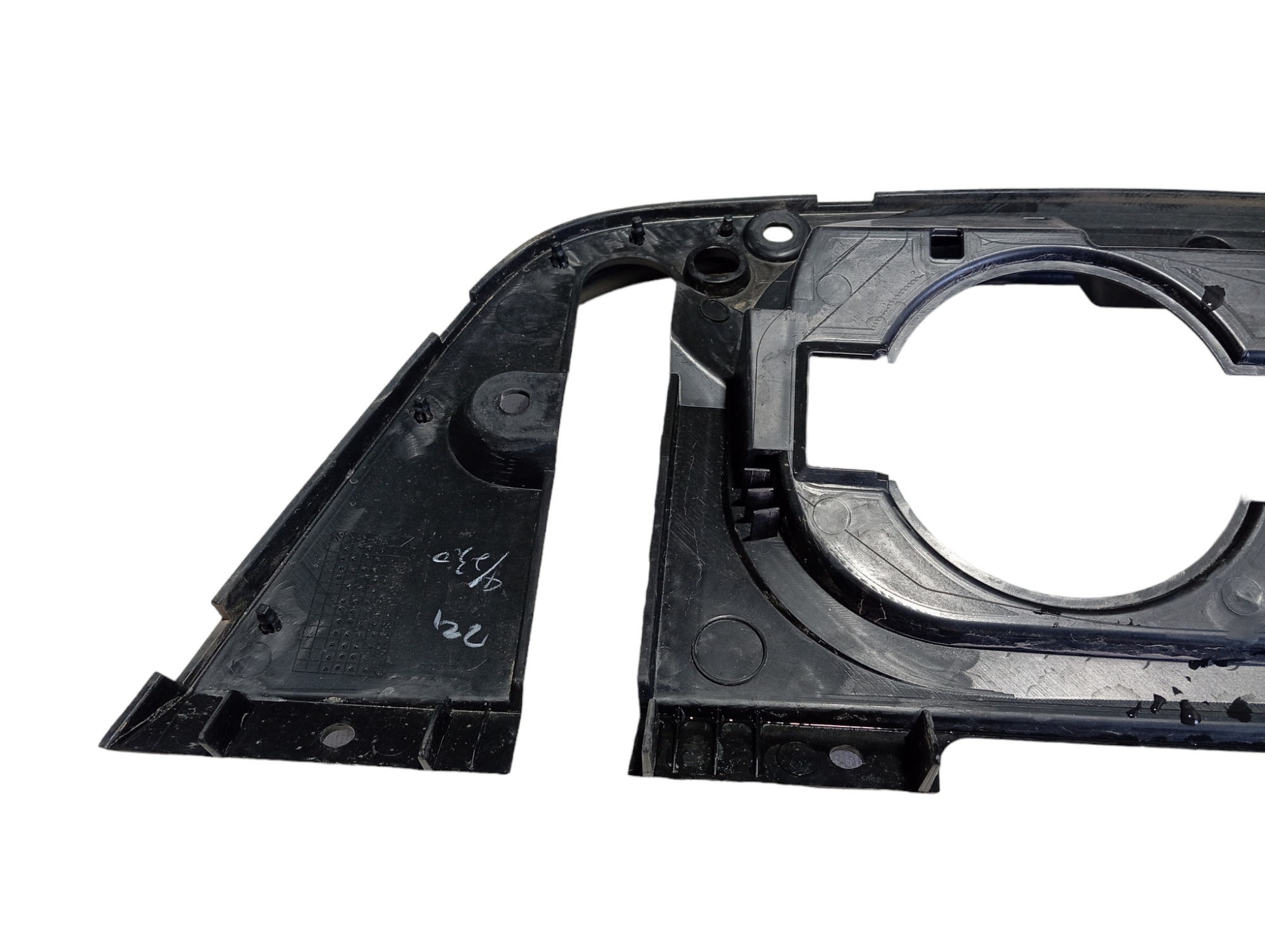Moldura Carregador Nissan Leaf 2022 V589 2