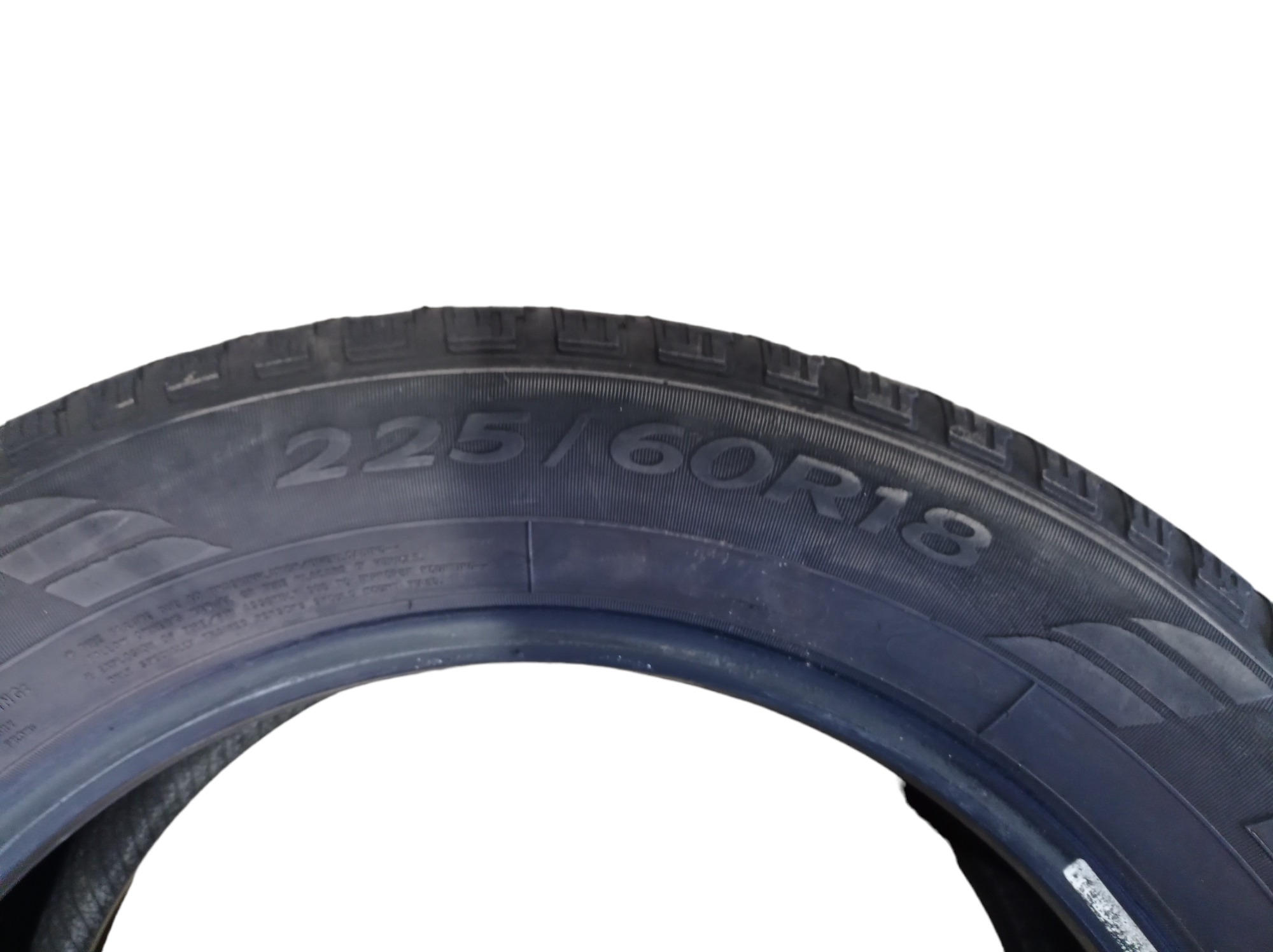 Pneu Aro 18 Goodyear Efficinetgrip Suv 225/60 R18 8