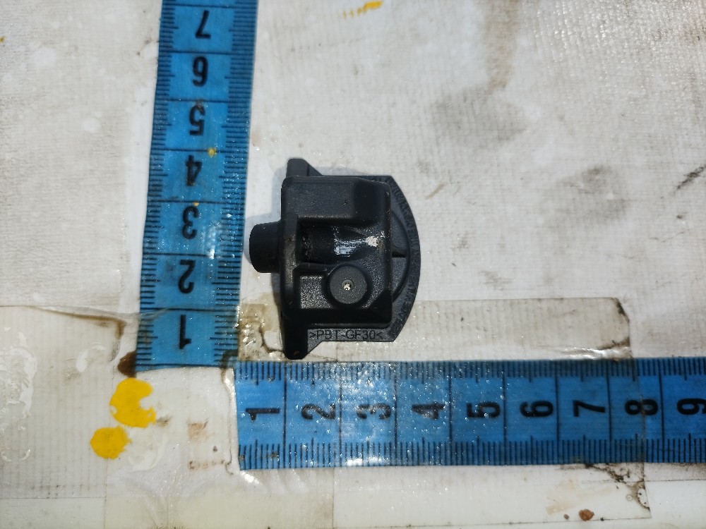 Sensor Pressão Pneu Renault Zoe 2023 V639 9