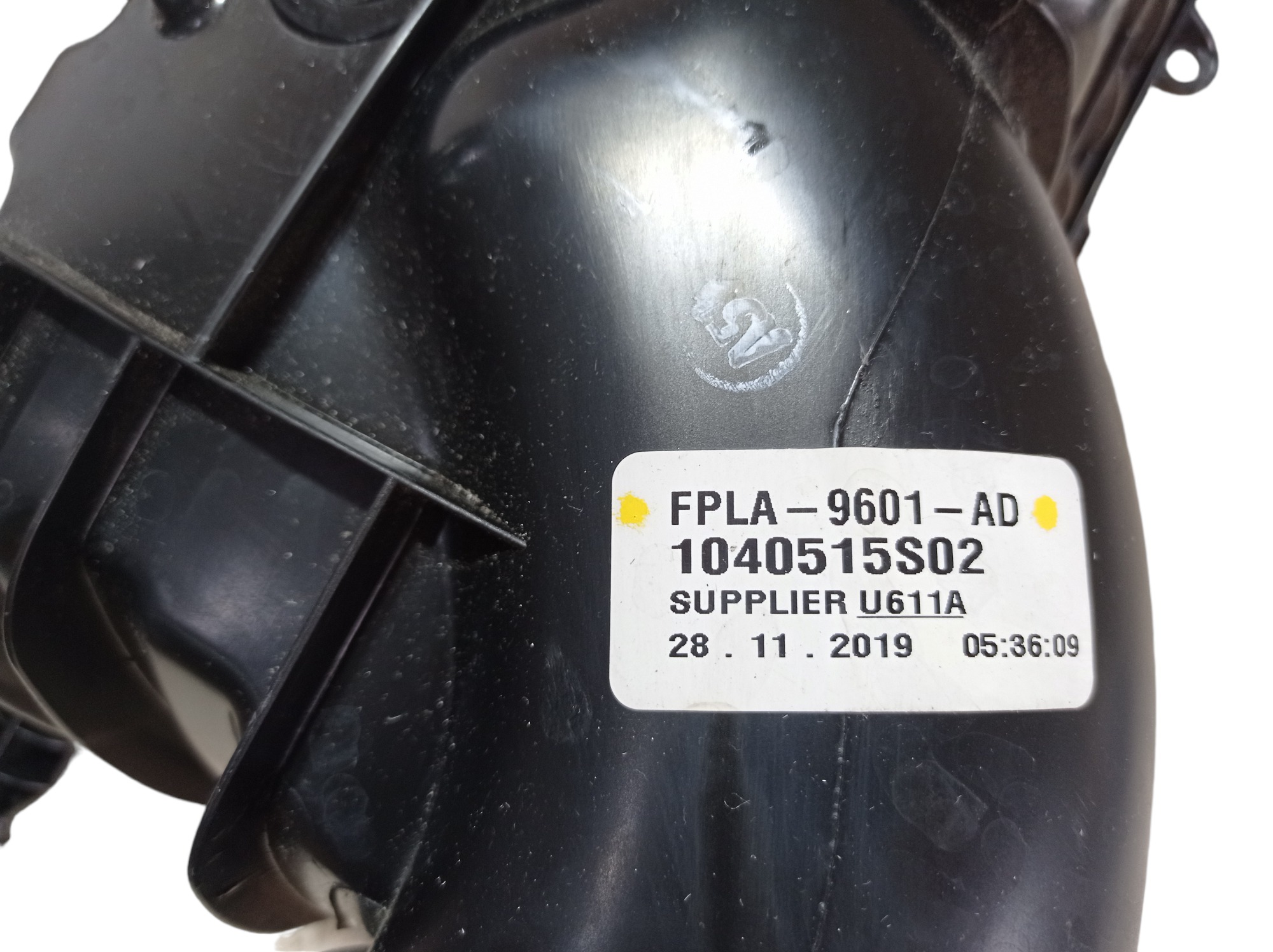 Caixa Filtro De Ar Land Rover Discovery 5 2019 3.0 V597 8
