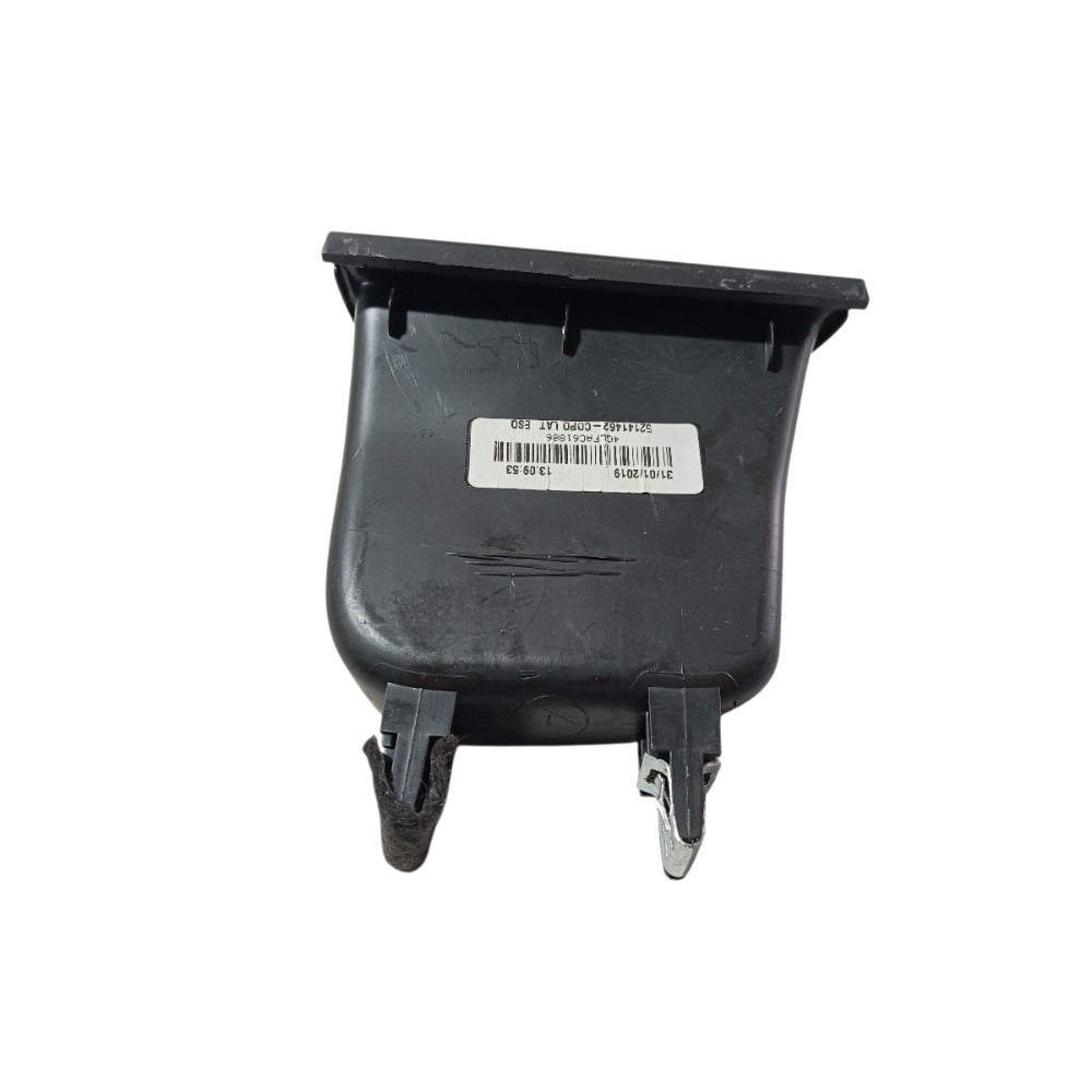 Porta Treco Esquerdo Console Central Gm Onix 2013 A 2019 6