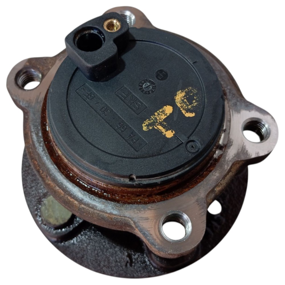 Cubo roda traseira direita Volvo V40 T3 2013 a 2016 V652 4
