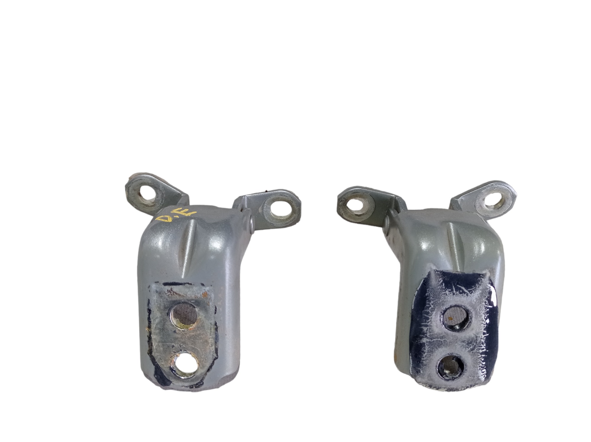 Dobradiça Porta Dianteira Esquerda Nissan Leaf 2022 V589 4