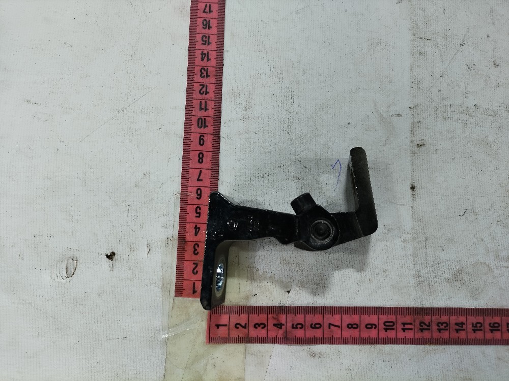 Dobradiça Porta Dianteira Direita Vw Golf Highline 2015 V626 6