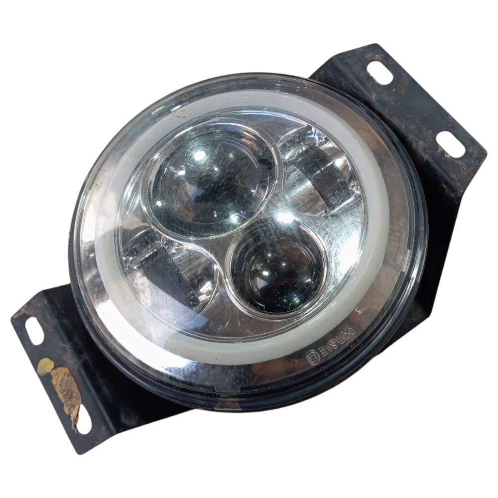 Farol Esquerdo Troller T4 Tdi 3.0 2011 V650 Esquerdo/motorista 9