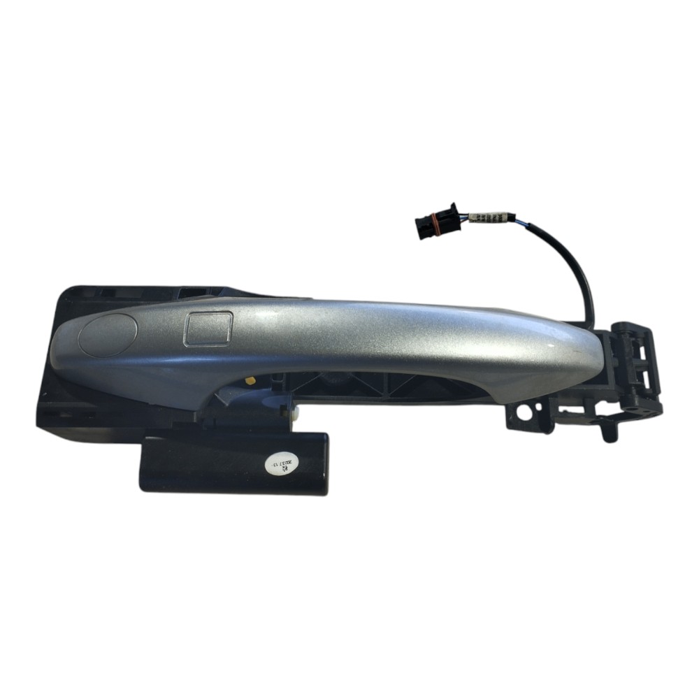 Maçaneta externa dianteiro esq Gwm haval gt 2024 v636 17