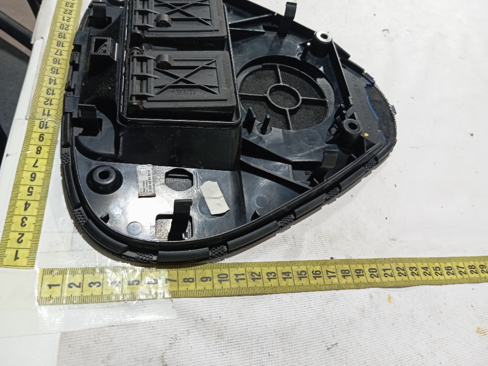 Moldura Central Painel Mercedes C180 2002 2007 V661 8