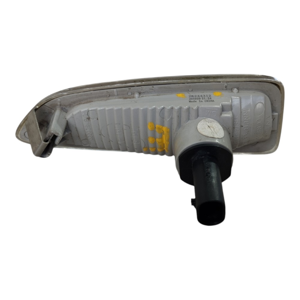 Luz Seta Paralama Esquerda Gm Tracker 2020 2025 V627 7