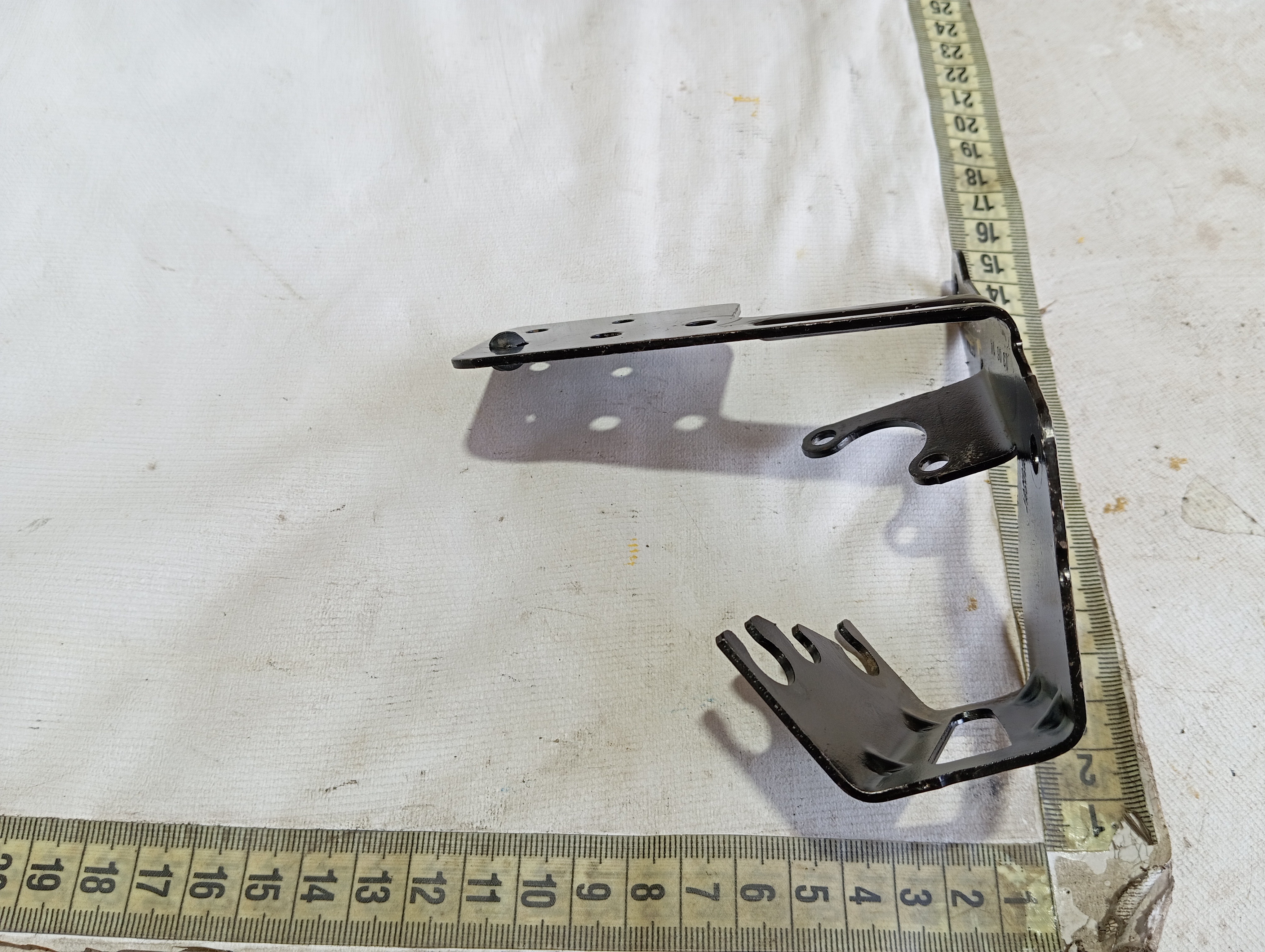 Suporte Sensor Nivel Altura Esquerdo Range Rover Sport V573 8