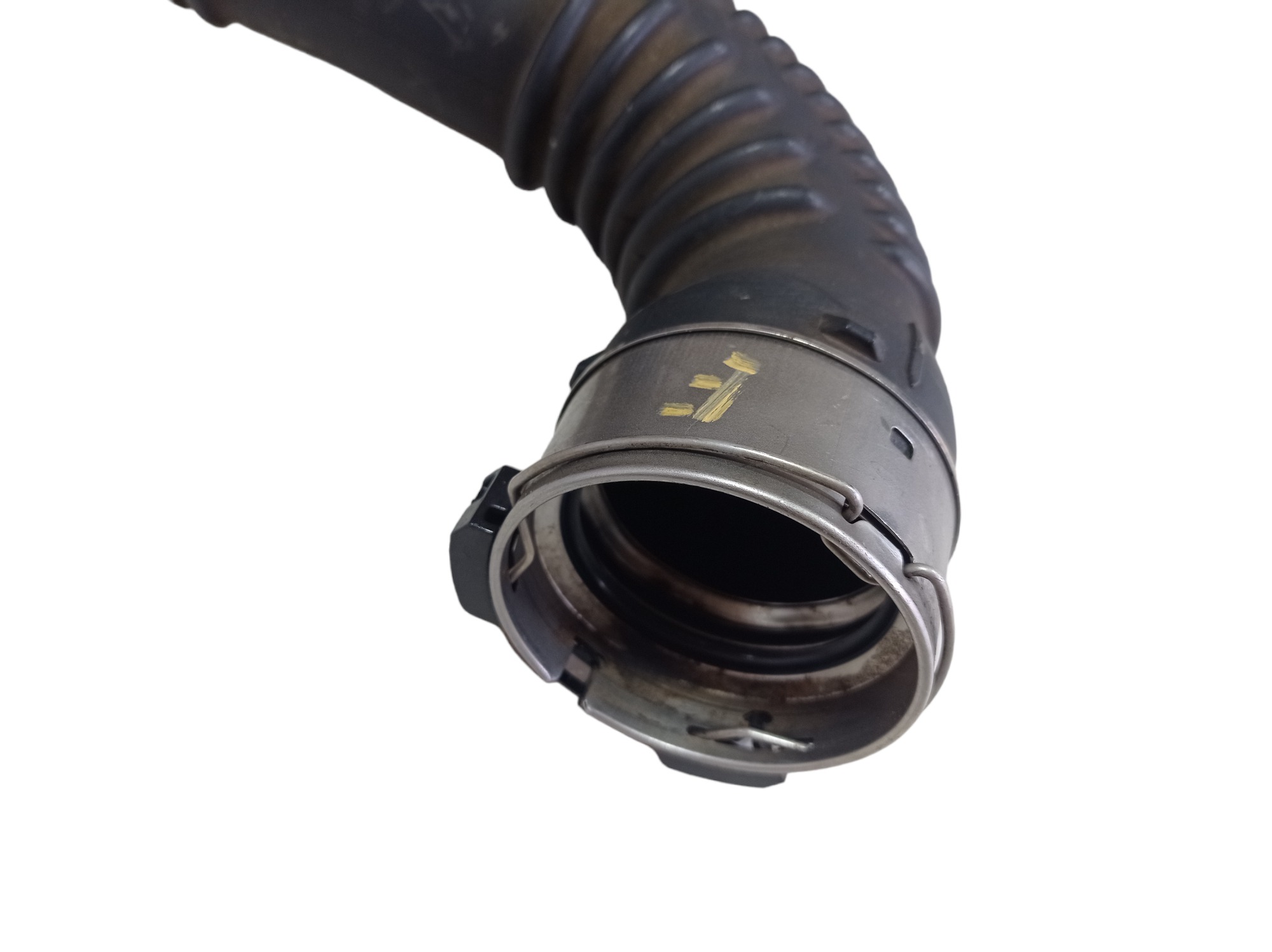 Mangueira Esquerda Intercooler Mercedes Gla 200 2016 V568 Preto 2
